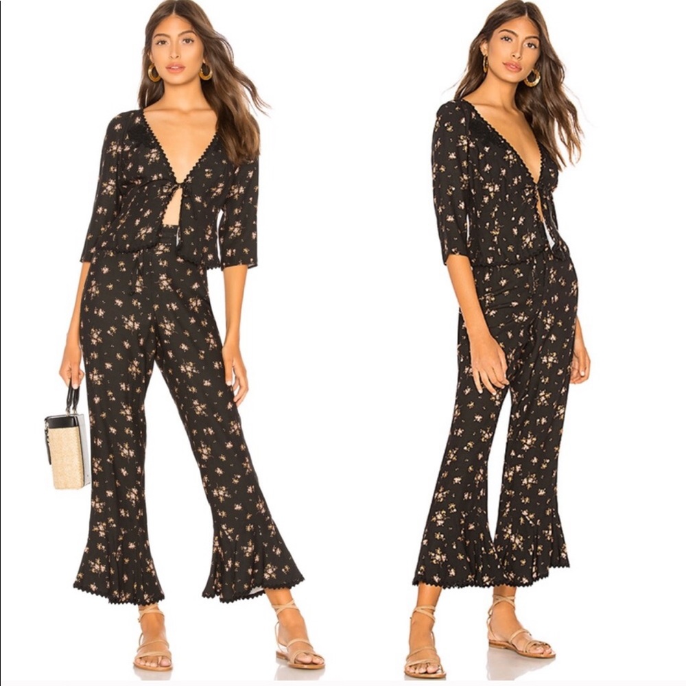 Free People El Paso black floral elastic pants